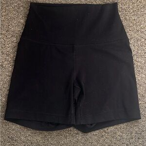 Lulu Dupe Biker Shorts 5”